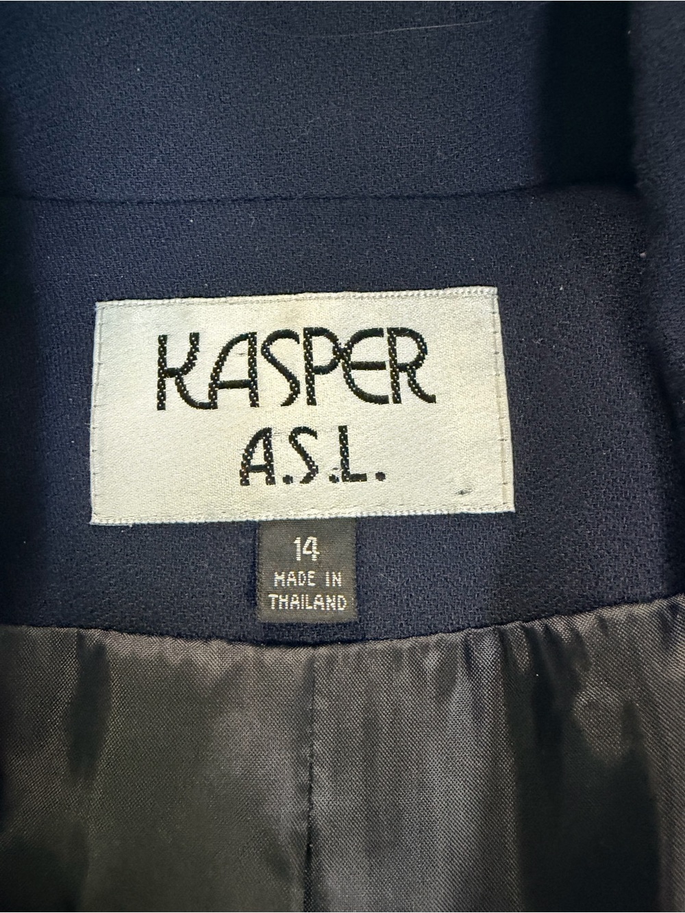 Kasper Women’s Navy Double Breasted Suit Jacket/ Blazer-Metal Side Hook -Size 14 - Picture 2 of 7